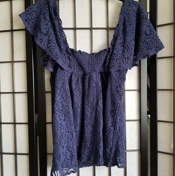 Lace navy top nwot - Picture 5 of 8